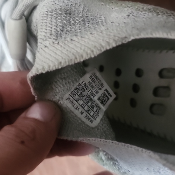 Adidas Yeezy Boost 380 Alien Blue - Picture 7 of 9